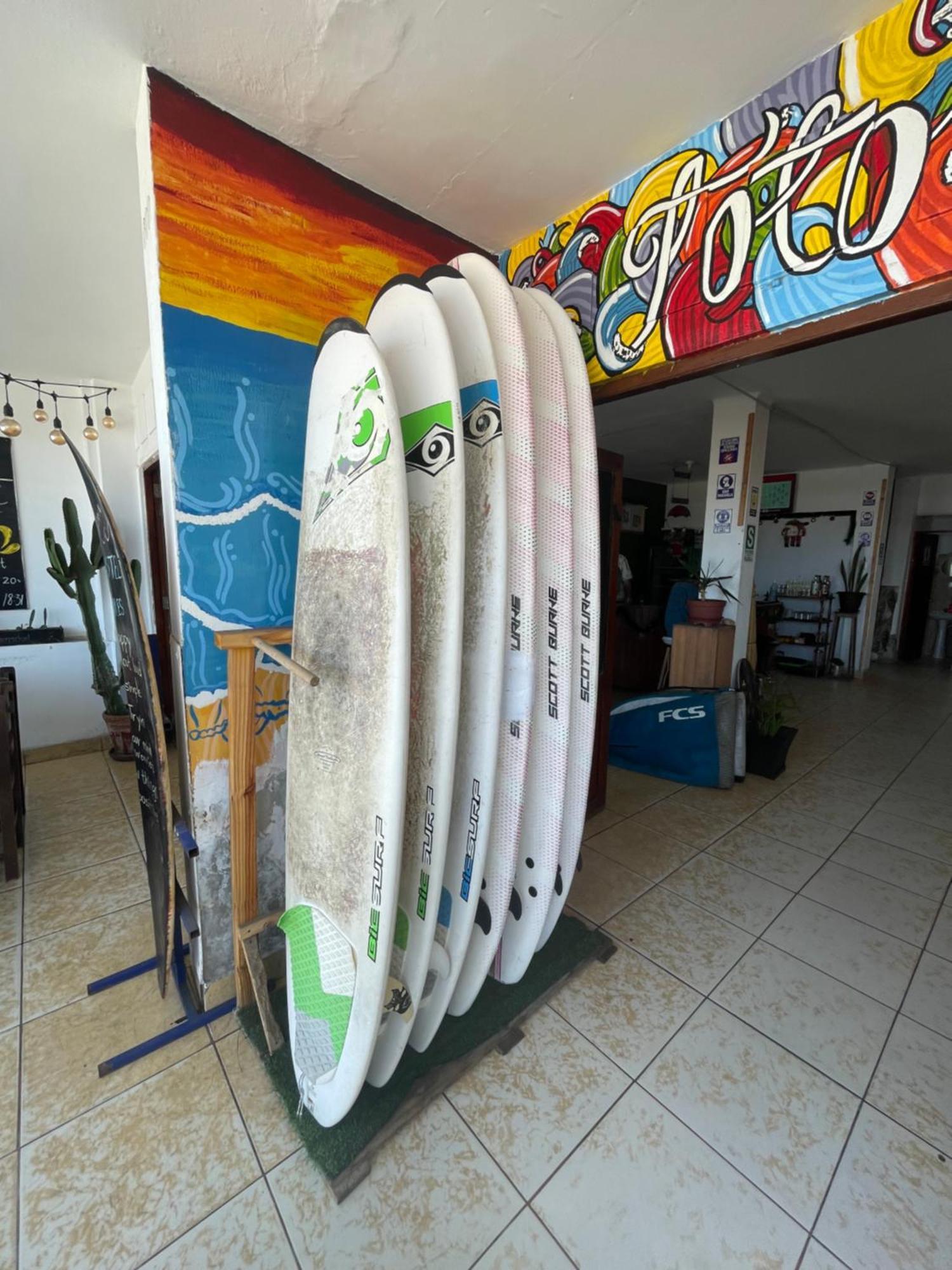 Hotel Totora Surf School Huanchaco Exterior foto