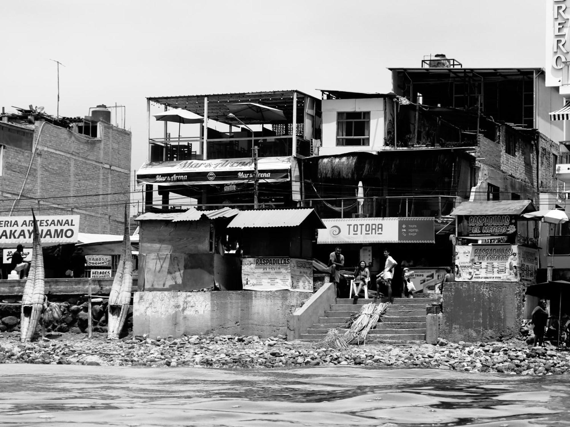 Hotel Totora Surf School Huanchaco Exterior foto